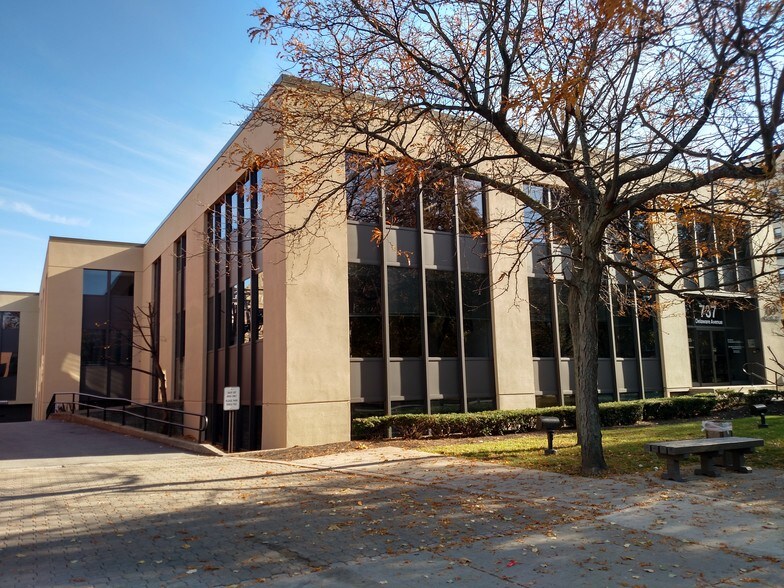 More Photos Of 737 Delaware Ave, Buffalo Office For Lease