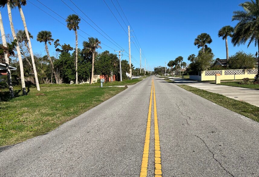 More Photos Of 1830 S Palmetto Ave, Daytona Beach Apartments For Sale