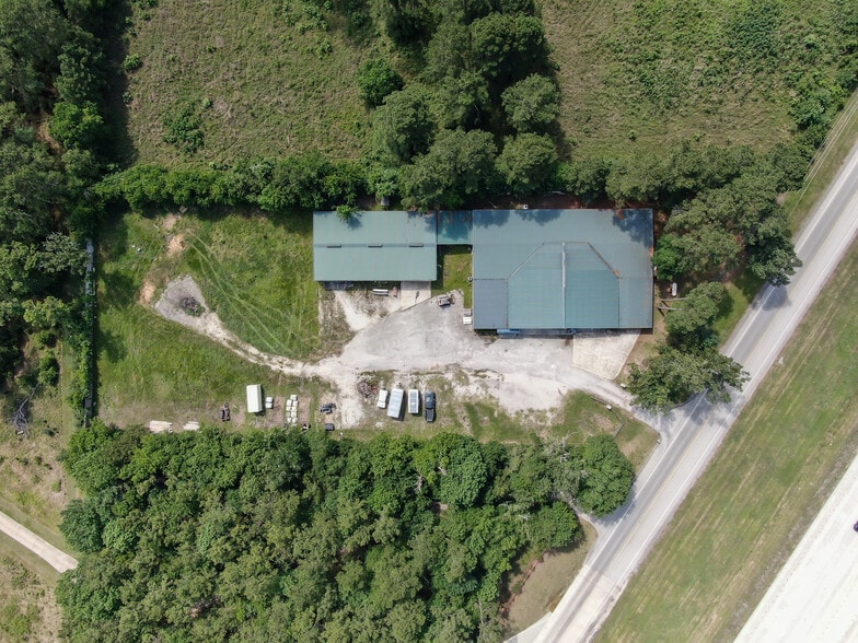 More Photos Of 2745 Interstate 45 S, New Waverly Manufacturing For Sale