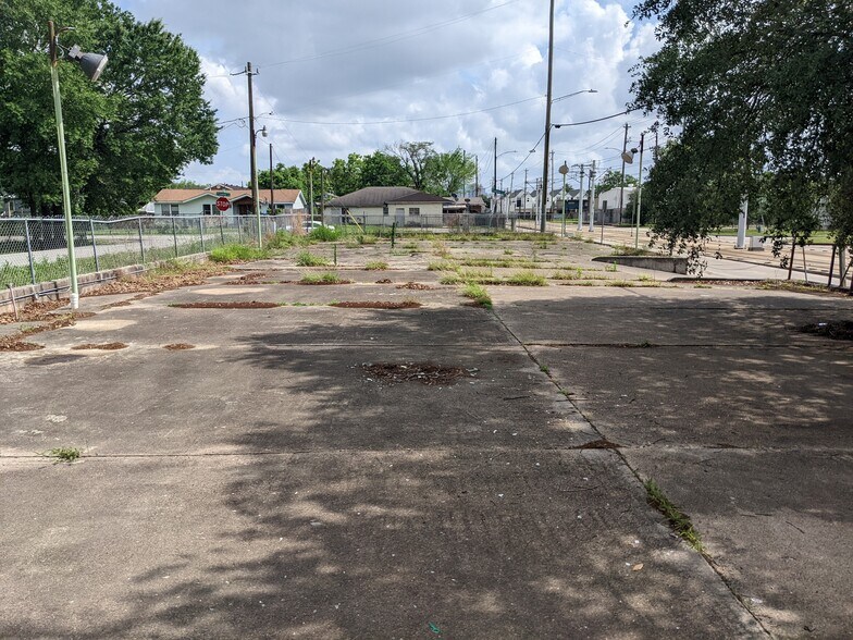 More Photos Of 4608 Fulton St, Houston Land For Sale