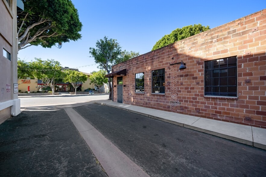 More Photos Of 664 Marsh St, San Luis Obispo Lodge Meeting Hall For Sale