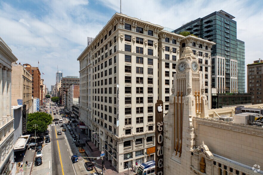 More Photos Of 750 S Broadway, Los Angeles Apartments For Lease