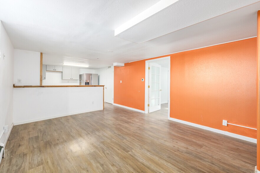 More Photos Of 8221 Bradburn Dr, Westminster Office For Sale