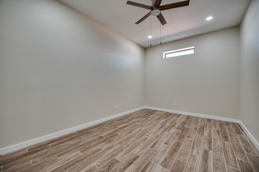 More Photos Of 1808 N FM 1788, Midland Warehouse For Lease