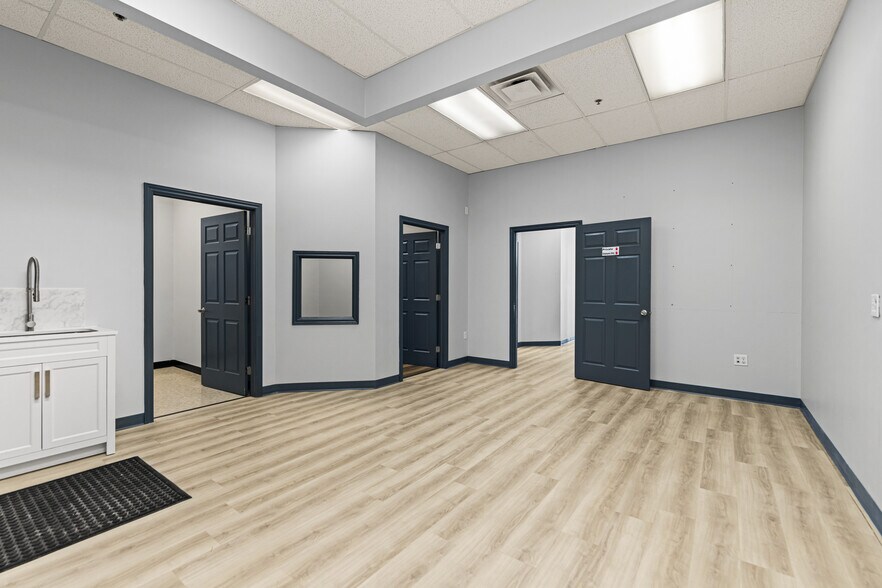 More Photos Of 1201 Mountain Rd, Moncton General Retail For Sale