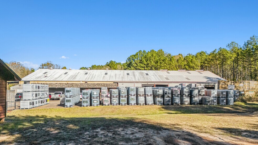 More Photos Of 508 Industrial Blvd, Atlanta Industrial For Sale