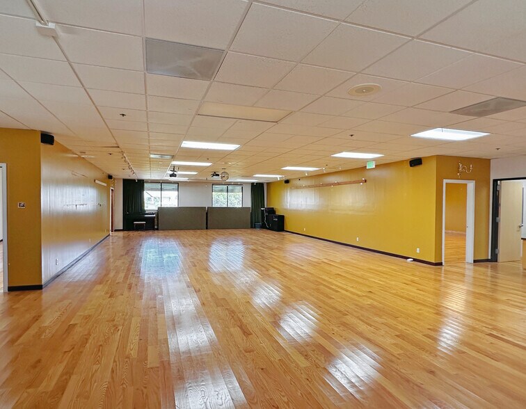 More Photos Of 608 N El Camino Real, San Mateo Schools For Lease