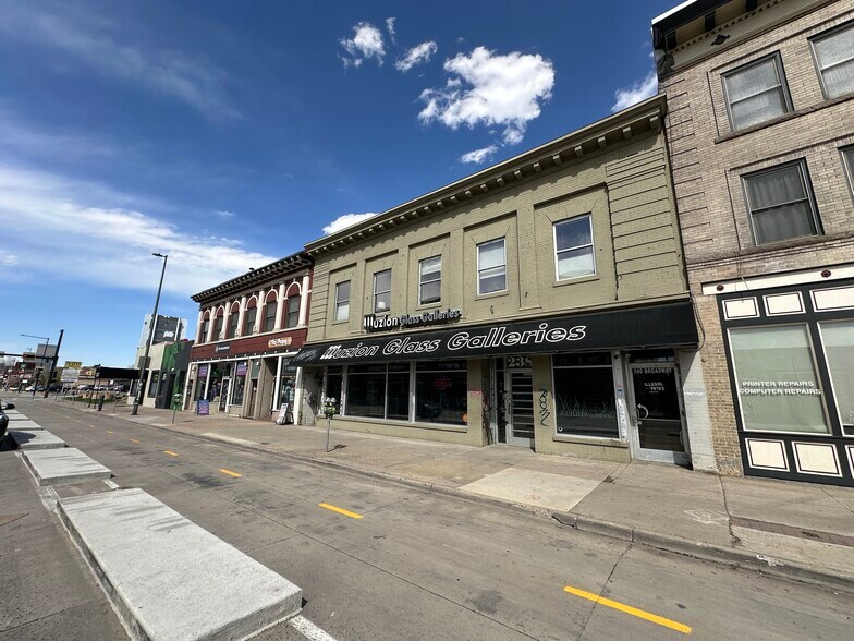 More Photos Of 238 N Broadway, Denver Storefront Retail Office For Lease