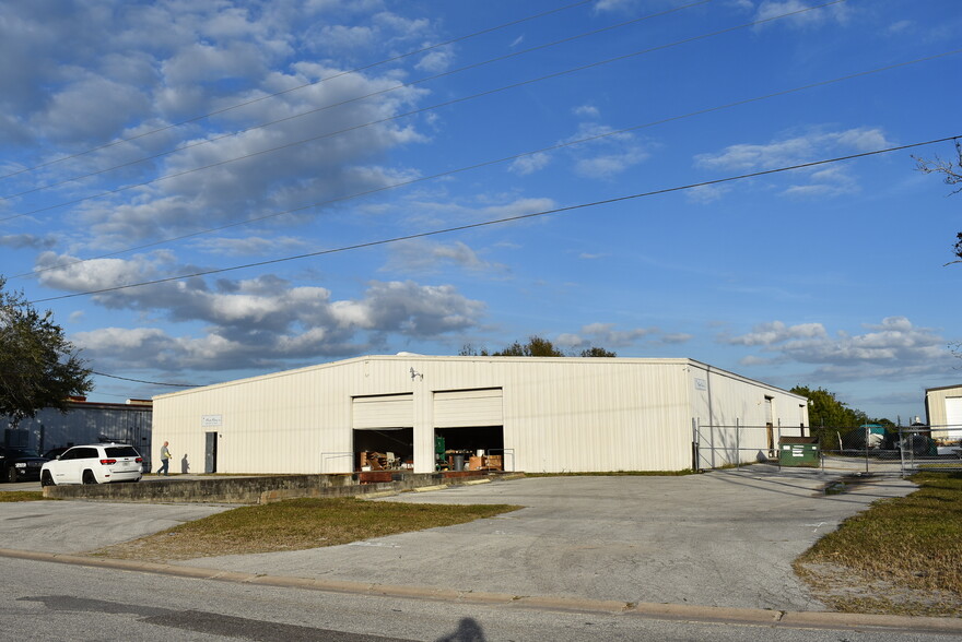 Primary Photo Of 12011 N 44th St, Clearwater Manufacturing For Sale