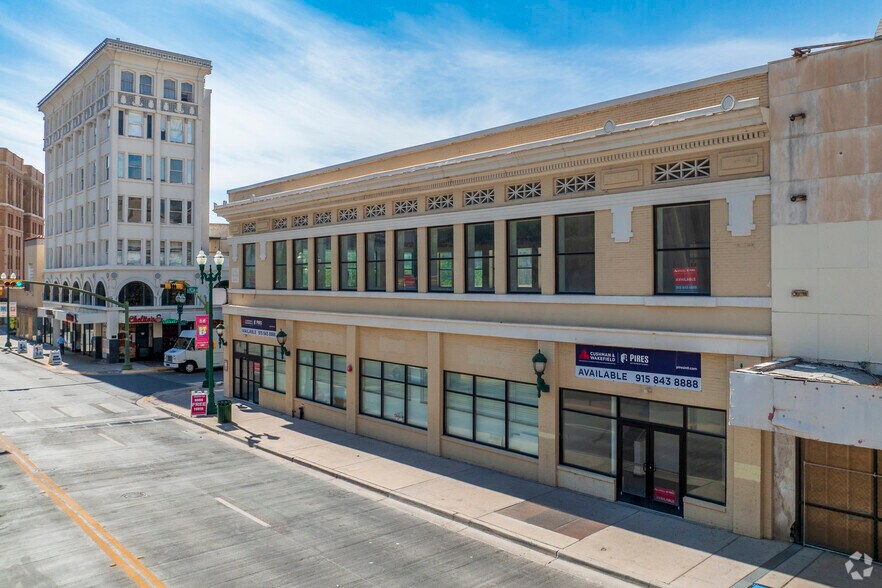 More Photos Of 201-205 N Mesa St, El Paso Storefront Retail Office For Lease