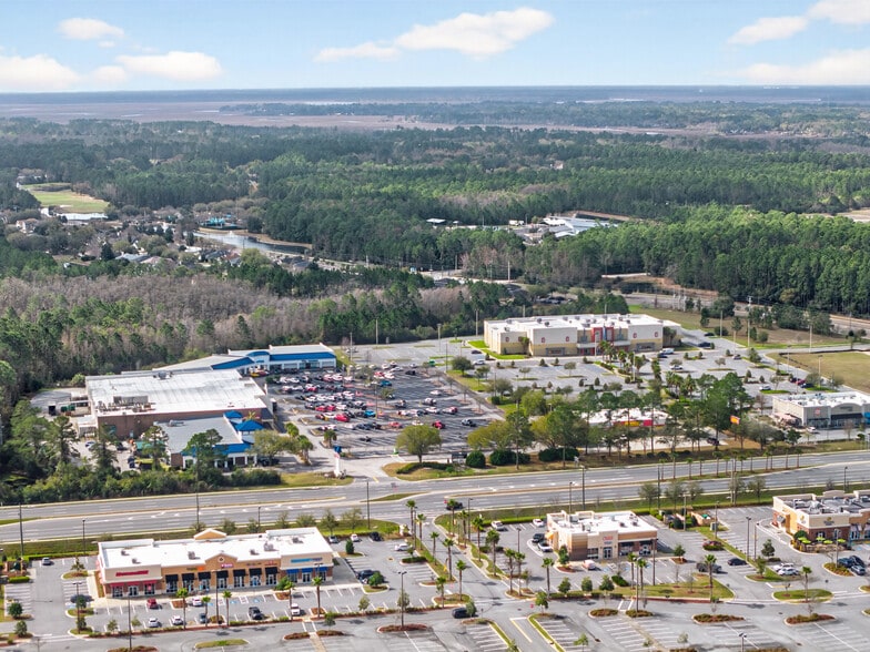 More Photos Of 96016-96126 Lofton Square Ct, Yulee Storefront For Sale