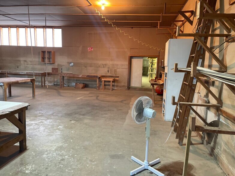 More Photos Of 3737 Lincoln Way W, Chambersburg Flex For Lease