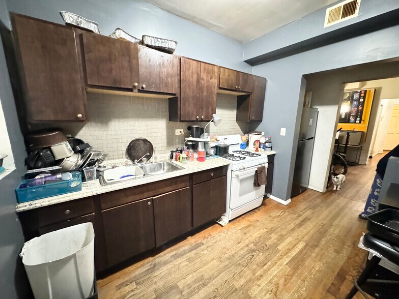 More Photos Of 6129 S Eberhart Ave, Chicago Apartments For Sale