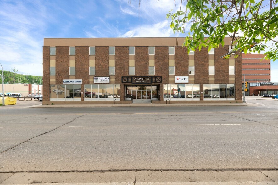 More Photos Of 9816 Hardin St, Fort McMurray Office For Lease