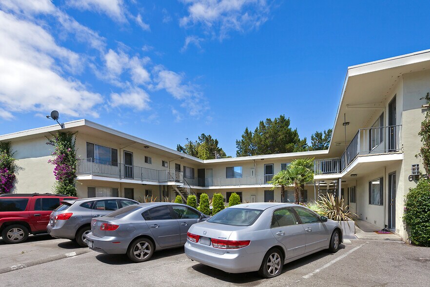 More Photos Of 655-663 Moorpark Way, Mountain View Apartments For Sale