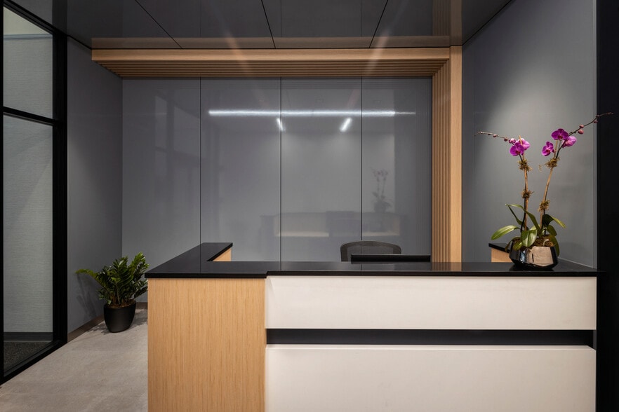 More Photos Of 188 Montague St, Brooklyn Office For Lease