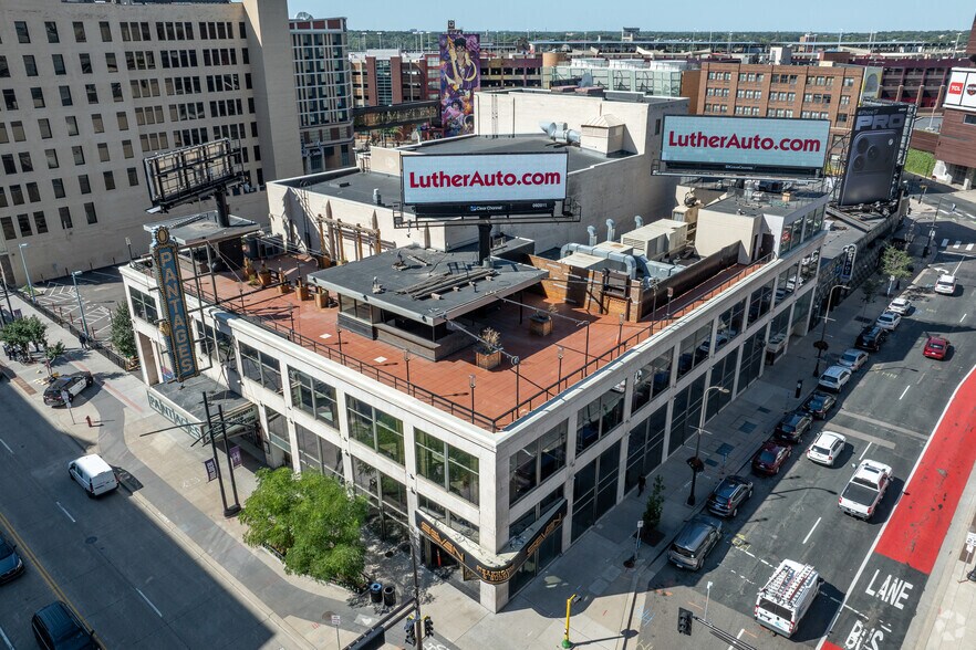 More Photos Of 700 Hennepin Ave, Minneapolis General Retail For Sale