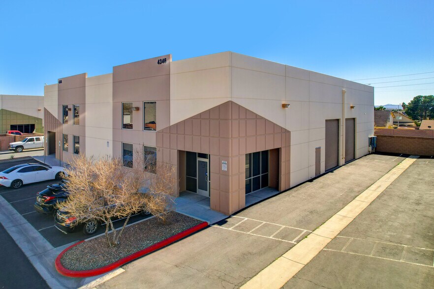 More Photos Of 4346 E Alexander Rd, Las Vegas Light Distribution For Lease