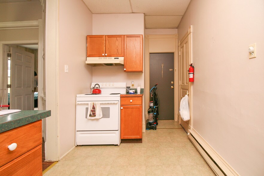 More Photos Of 2102 S Lehigh Ave, Whitehall Apartments For Sale