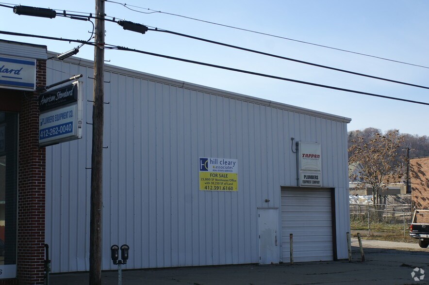 More Photos Of 938 4th Ave, Coraopolis Warehouse For Lease