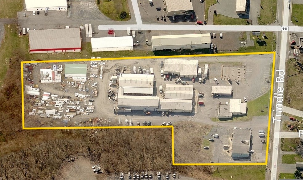 More Photos Of 1779 W Trindle Rd, Carlisle Office For Lease