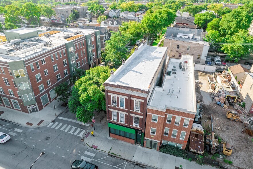 More Photos Of 3501 W Armitage Ave, Chicago Apartments For Lease