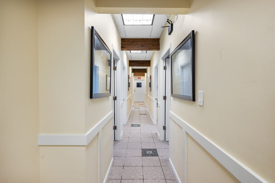 More Photos Of 1399 Washington St, Hanover Office For Sale