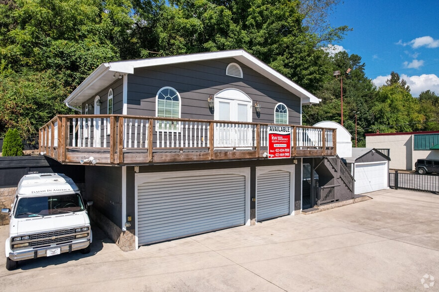 More Photos Of 3929 Dayton Blvd, Chattanooga Flex For Sale