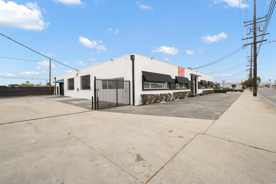 Primary Photo Of 13214 Crenshaw Blvd, Gardena Warehouse For Lease