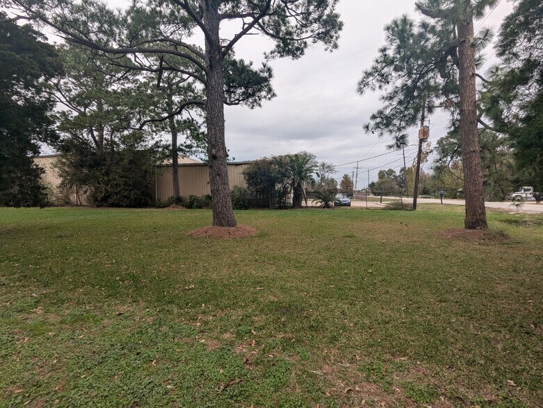 More Photos Of 1380 Lindbergh Dr, Beaumont Land For Sale