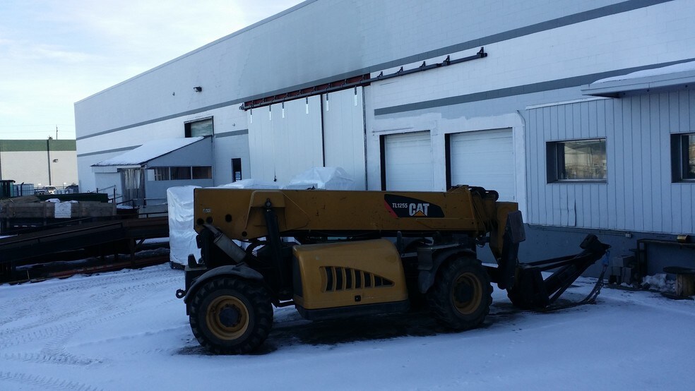 More Photos Of 14345 123rd Ave NW, Edmonton Manufacturing For Lease