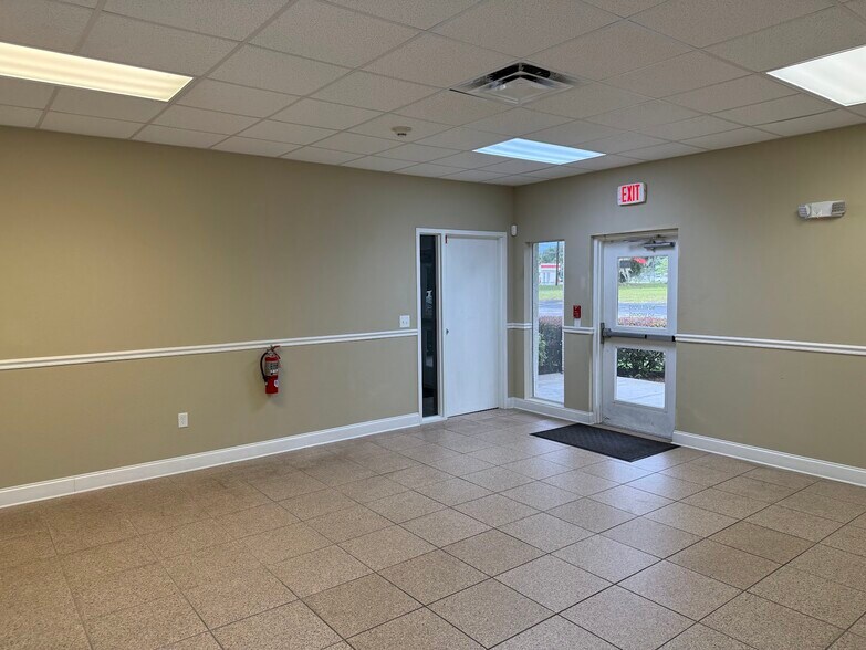 More Photos Of 5431 E Silver Springs Blvd, Silver Springs Office For Lease