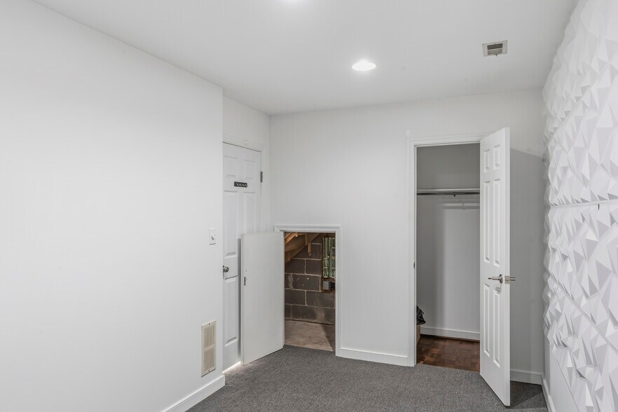 More Photos Of 801-809 Franklin St, Alexandria Loft Creative Space For Lease
