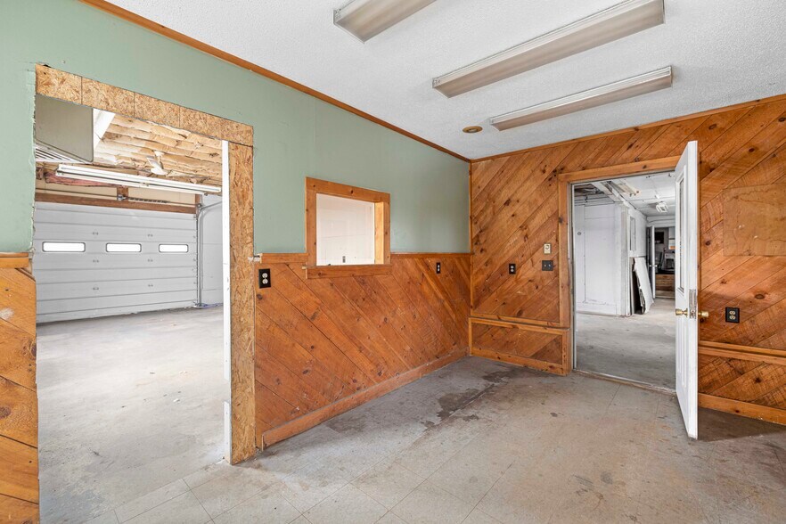 More Photos Of 471 Route 11, Farmington Storefront Retail Office For Sale