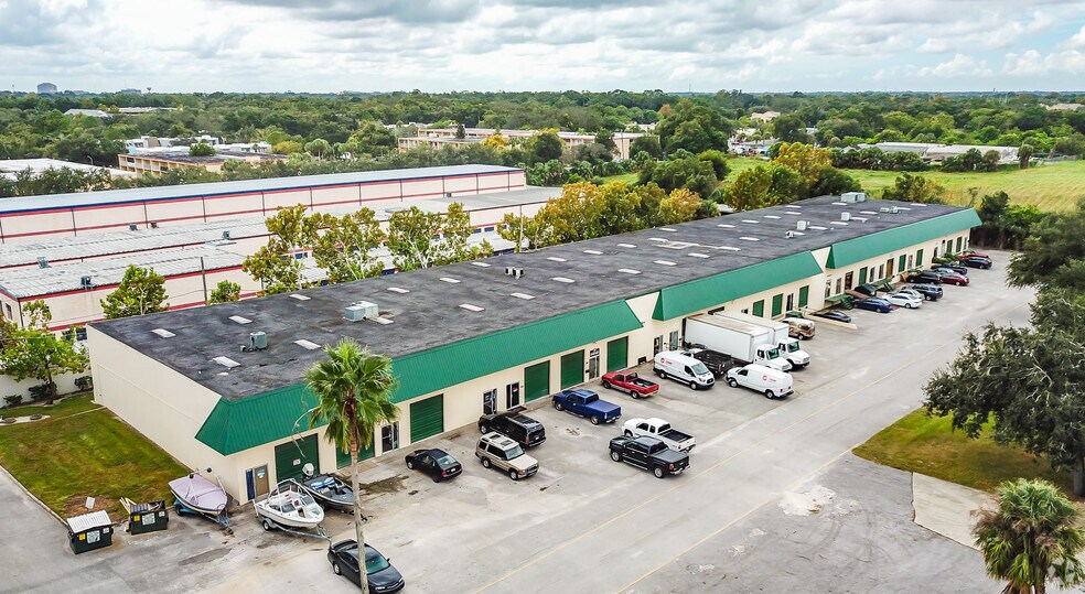 More Photos Of 518 Douglas Ave, Altamonte Springs Warehouse For Lease