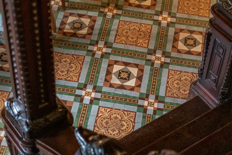 More Photos Of 809 Hall St, Saint Joseph Hospitality For Sale