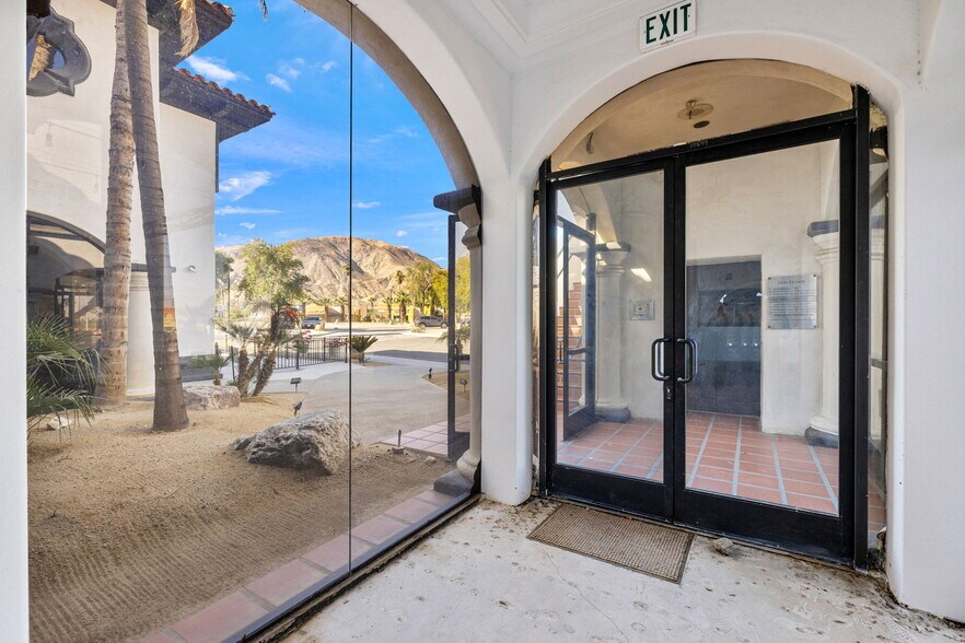 More Photos Of 73101 Highway 111, Palm Desert General Retail For Sale