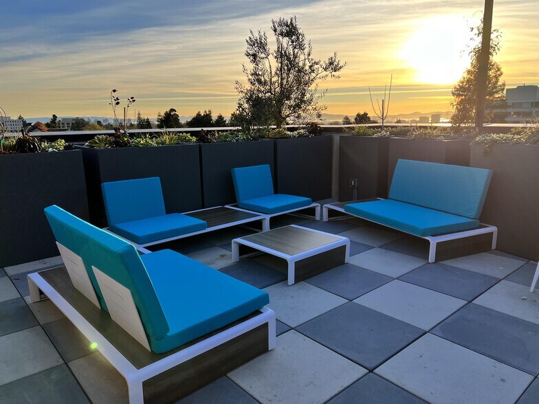 More Photos Of 2556 Telegraph Ave, Berkeley Apartments For Sale