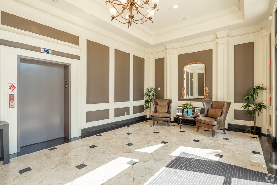 More Photos Of 820 N Thompson Ln, Murfreesboro Apartments For Sale