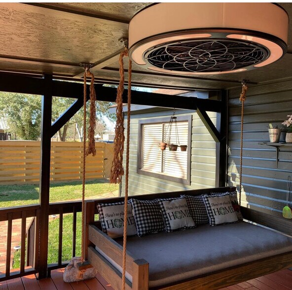More Photos Of 15911 Fir Rd, Santa Fe Daycare Center For Sale
