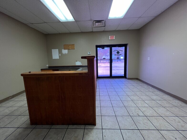 More Photos Of 2341 N Masch Branch Rd, Denton Warehouse For Lease