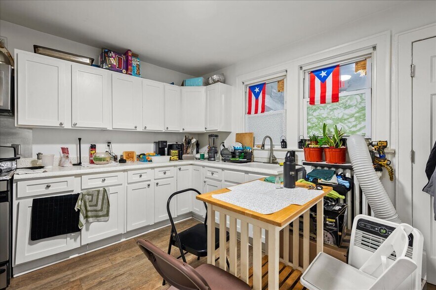 More Photos Of 95 Grant St, Rye Brook Multifamily For Sale