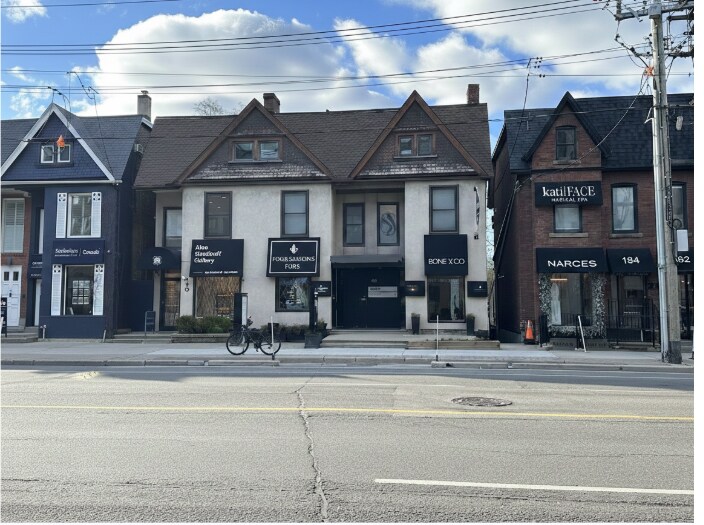Primary Photo Of 186-190 Davenport Rd, Toronto Office Residential For Lease