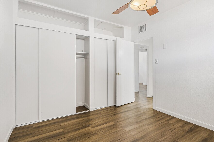 More Photos Of 303 Tin St, Henderson Office Residential For Sale