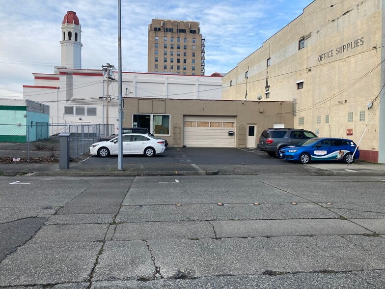 More Photos Of 102 W Champion St, Bellingham Land For Sale