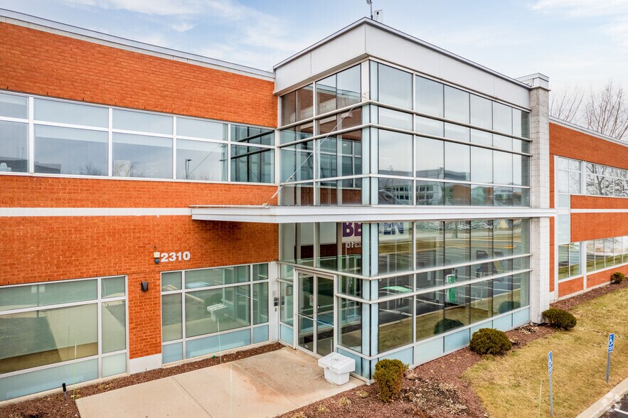 More Photos Of 2310 Boul Alfred-Nobel, Montréal Office For Lease