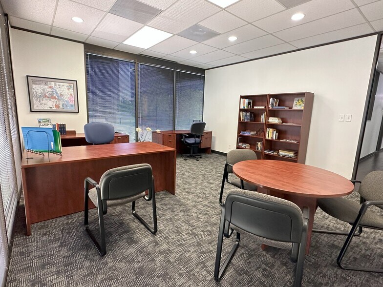 More Photos Of 550 Post Oak Blvd, Houston Office For Lease