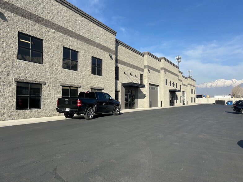 More Photos Of 564 W 700 S, Pleasant Grove Warehouse For Lease
