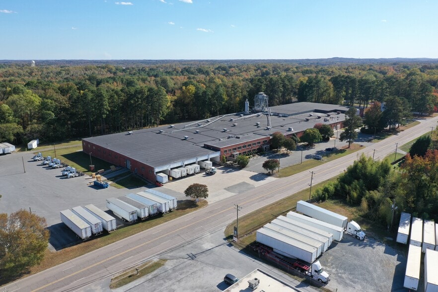 More Photos Of 1302 N Salisbury Ave, Salisbury Warehouse For Sale