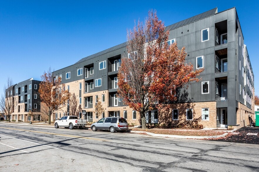 More Photos Of 1224 Prospect St, Indianapolis Apartments For Lease